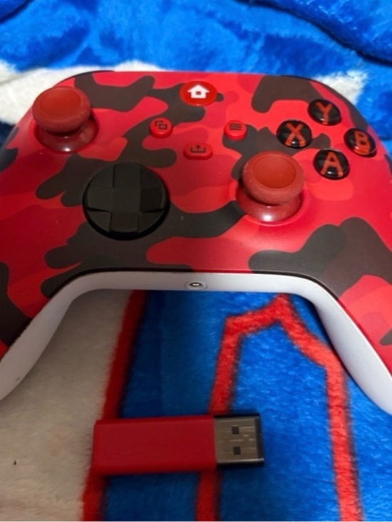 aaronmei Other - Red Camo Wireless Game Controller with USB Dongle